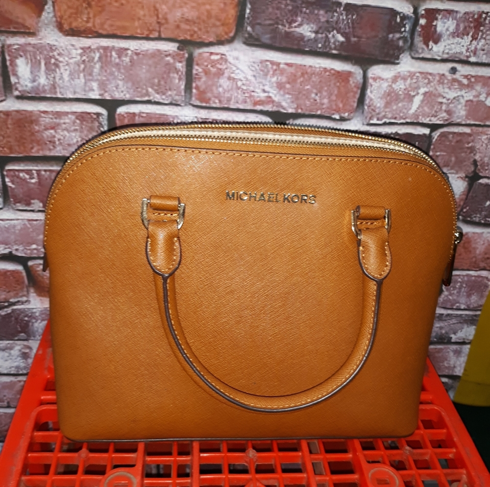 Michael Kors purse